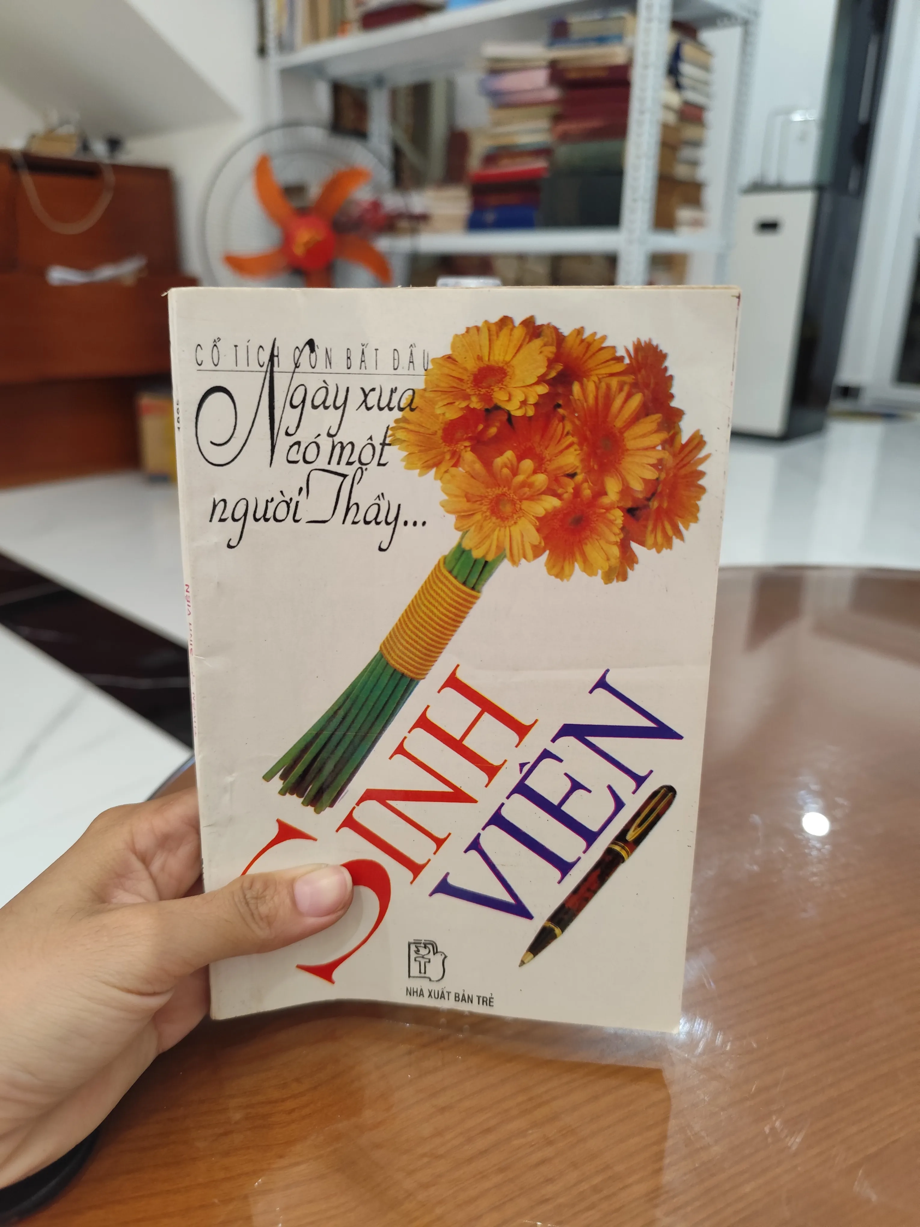 Ngày xưa có một người thầy by  - Sách Book Cover - Ngọc Hiển Books