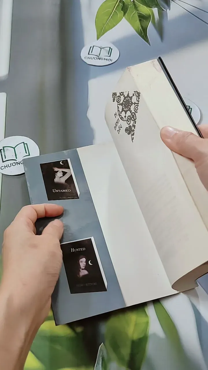 Ngôi Nhà Bóng Đêm - Bị Đánh Dấu - P.C. Cast & Kristin Cast 744680