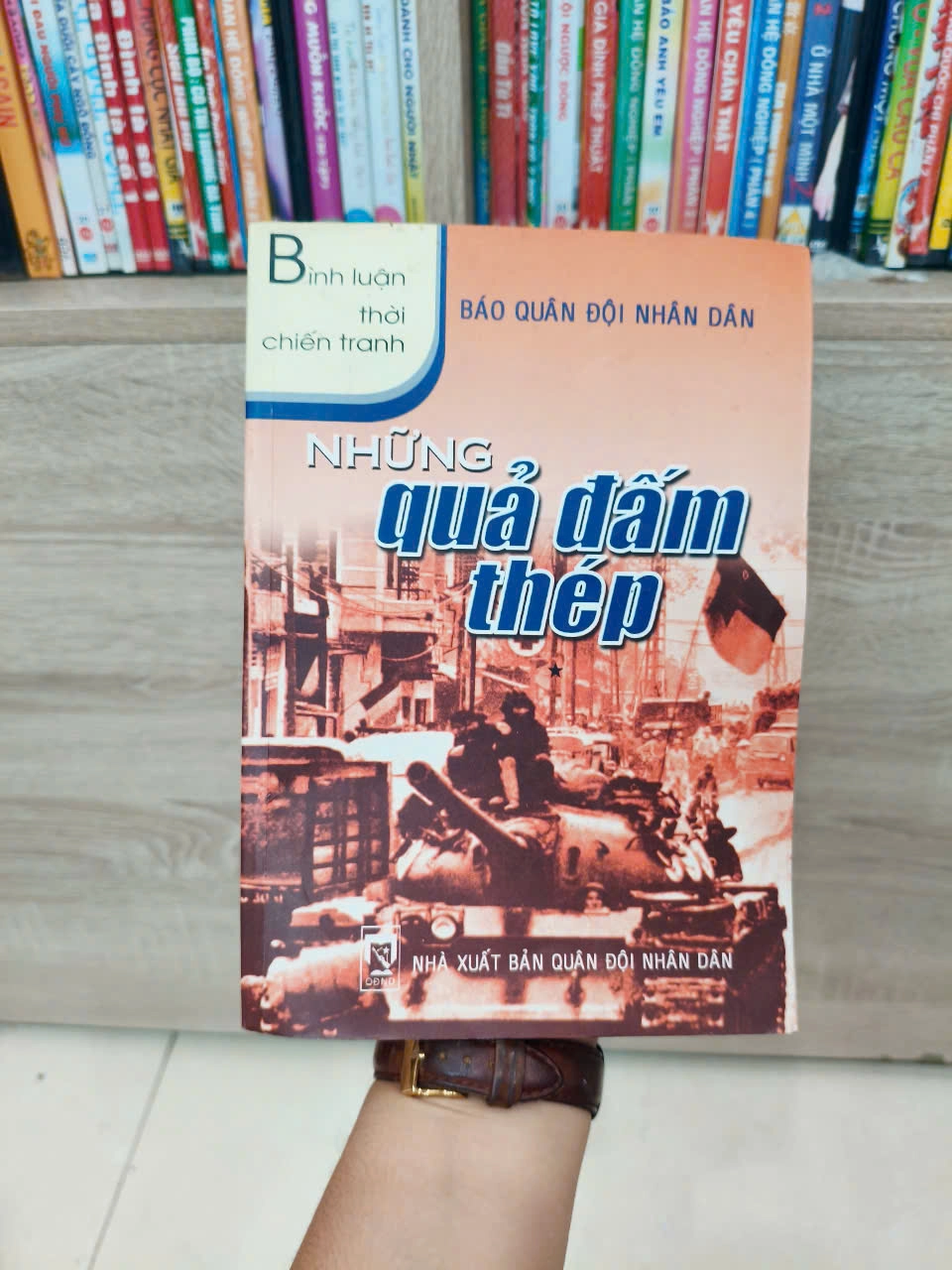 Những Quả Đấm Thép by  - Sách Book Cover - Ngọc Hiển Books