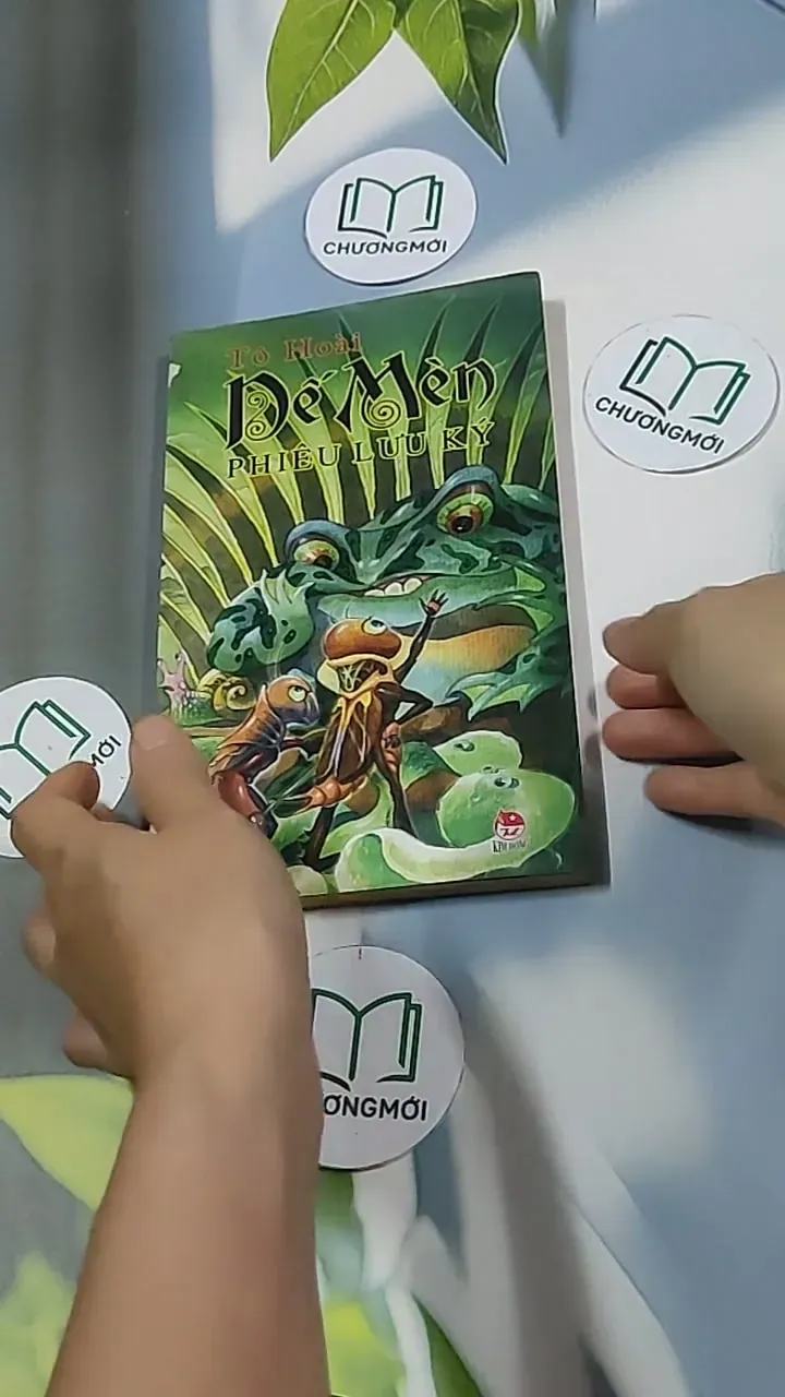 Dế Mèn phiêu lưu ký - Tô Hoài 698593