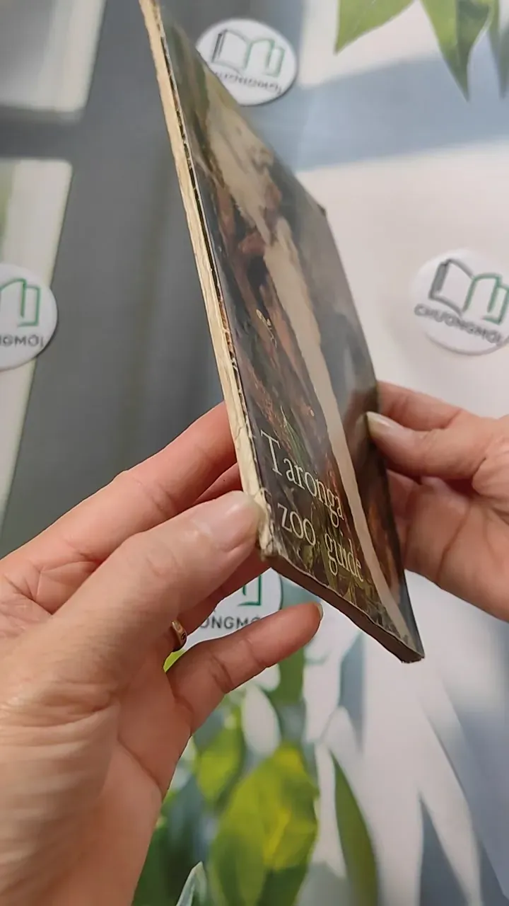 [MIỄN PHÍ BỌC SÁCH] [XƯA] Taronga Zoo Guide (1959) 754439