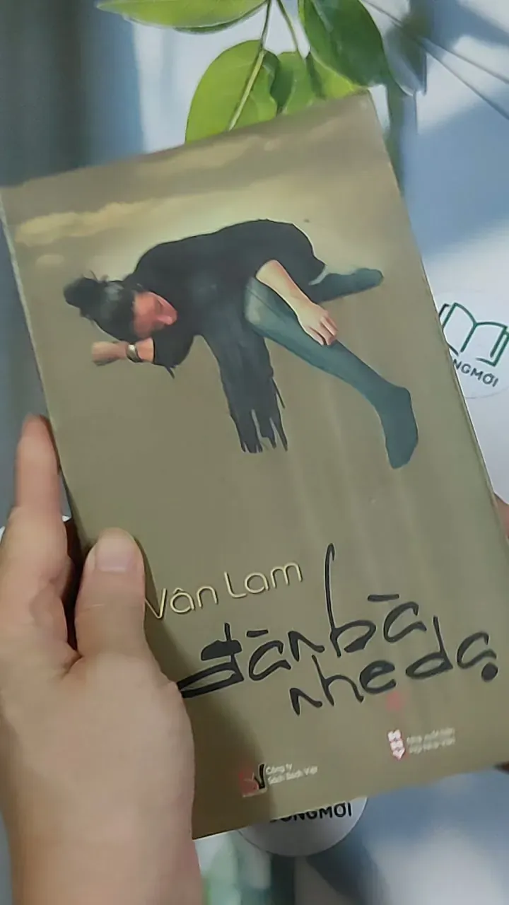 Đàn bà nhẹ dạ - Vân Lam 688716