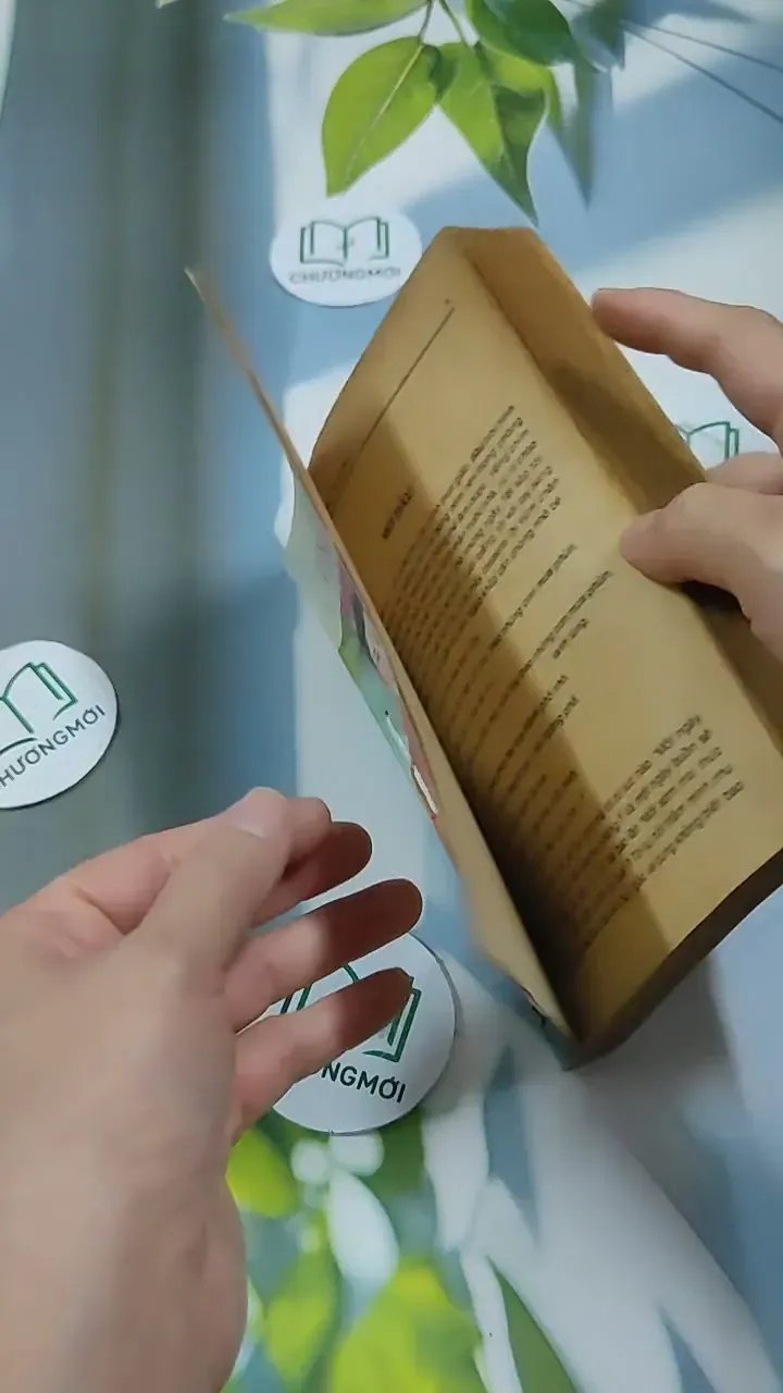 Tình Một Thoáng Còn Vương - Thụy Phương 713879