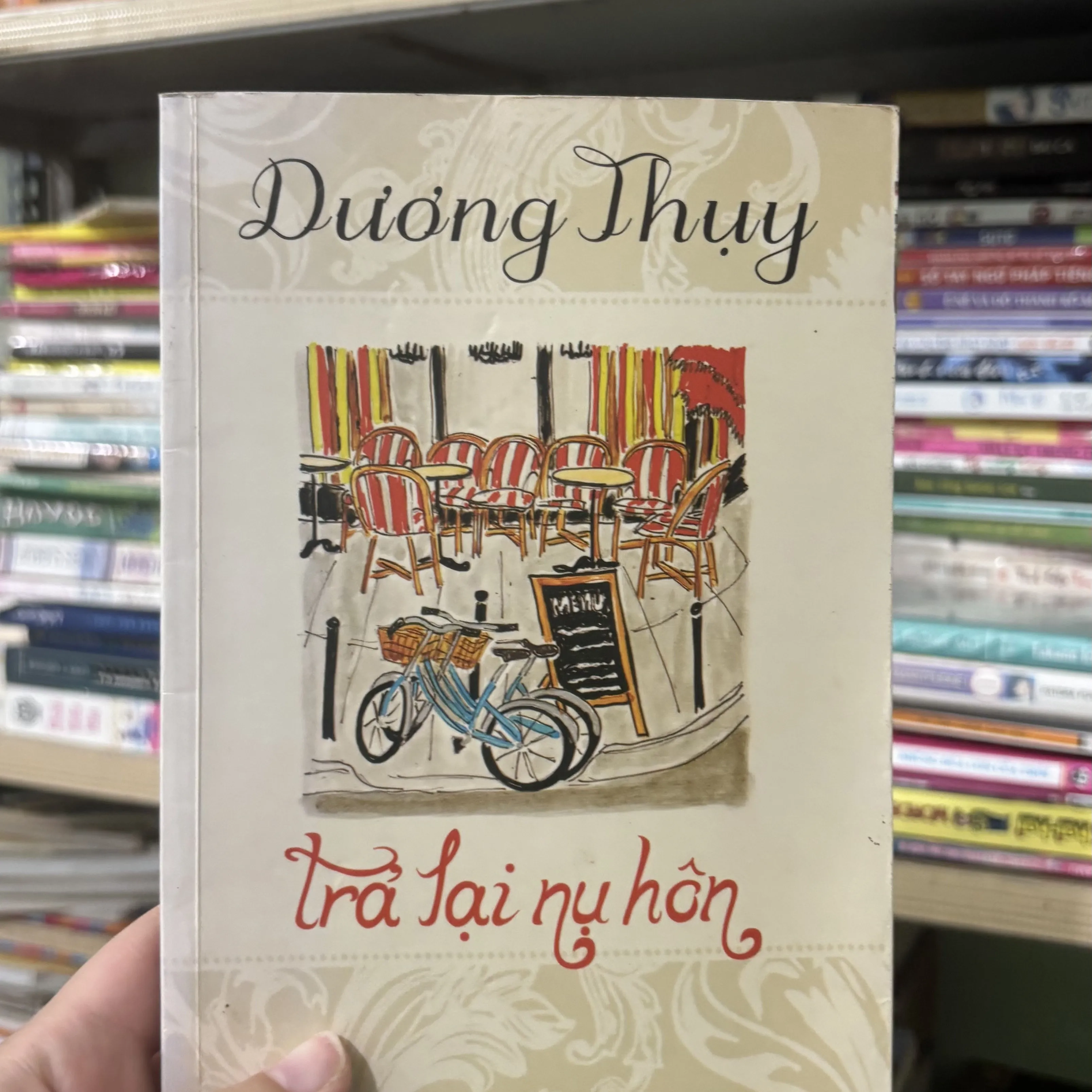 Trả lại nụ hôn 🌊 by  - Sách Book Cover - Ngọc Hiển Books