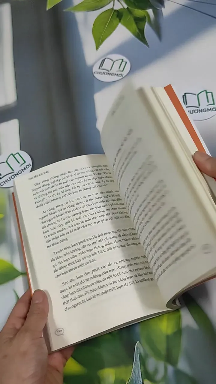 Giao Tiếp Lịch Thiệp Chẳng Lo Thua Thiệt - Lý Kinh 787115