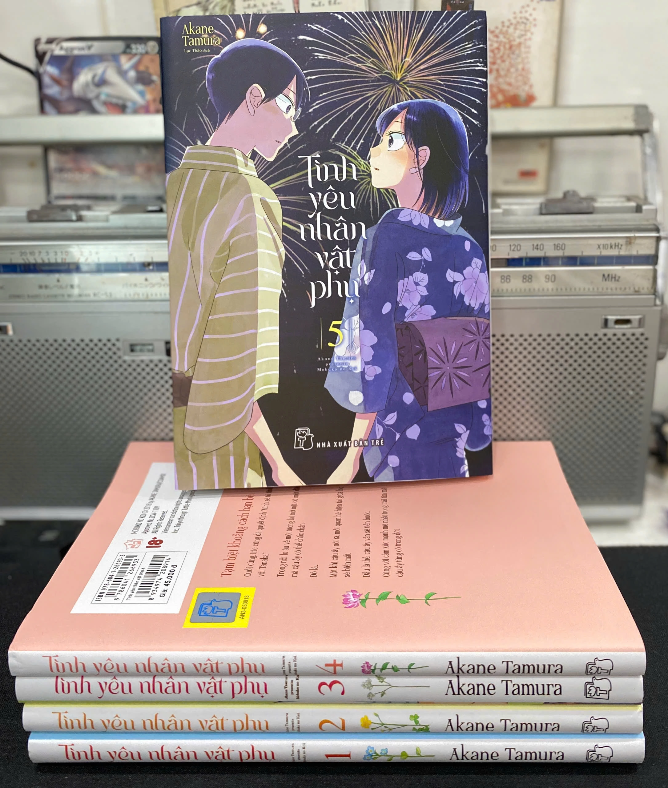 Tình Yêu Nhân Vật Phụ by  - Sách Book Cover - Ngọc Hiển Books