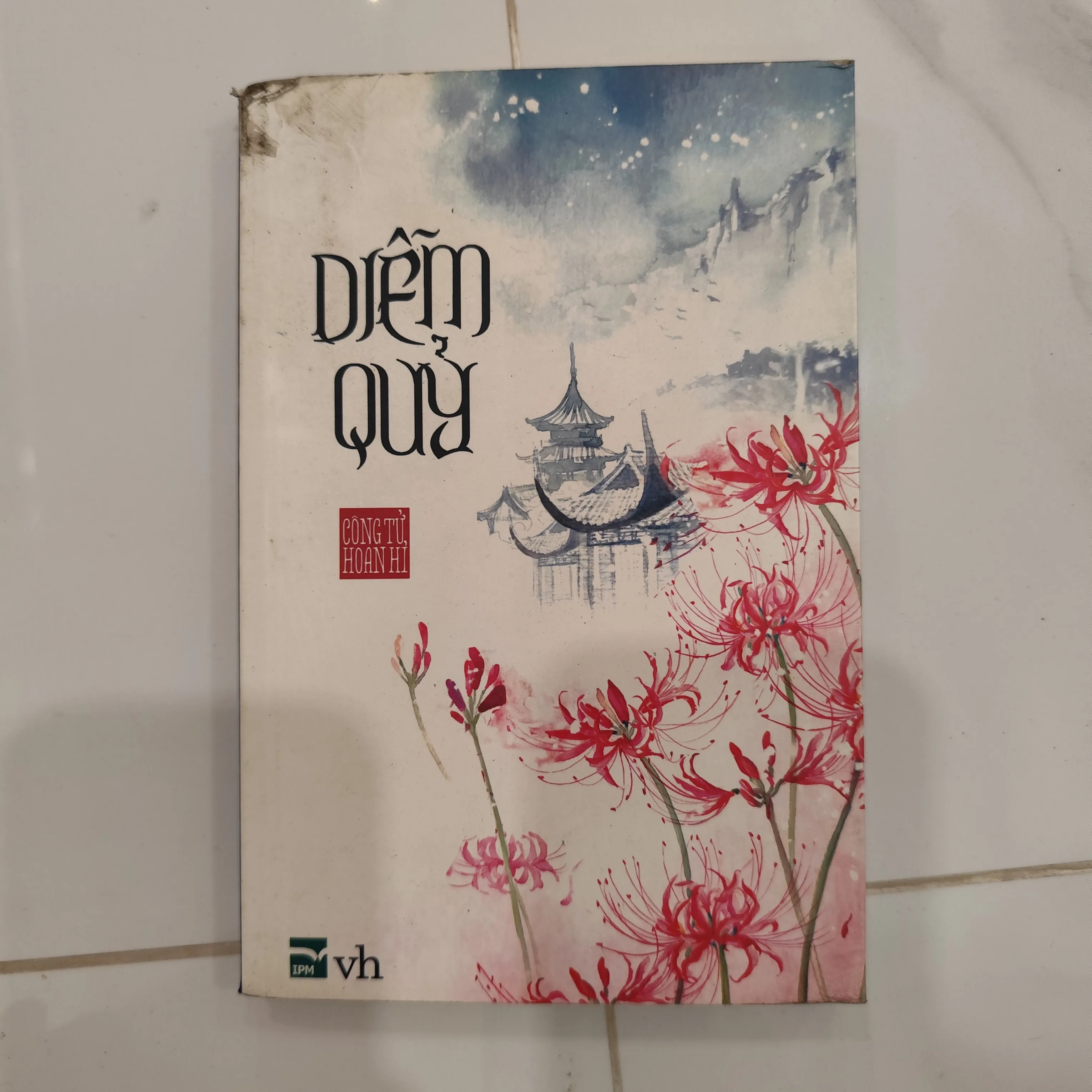 Sách Diễm Quỷ by  - Sách Book Cover - Ngọc Hiển Books