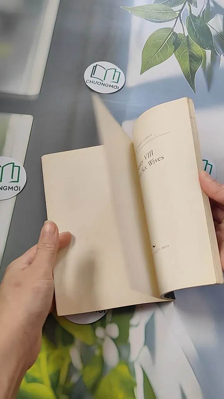 Oxford Bookworms Library - Level 2: Herry VIII And His Six Wives - Janet Hardy-Goul 754431