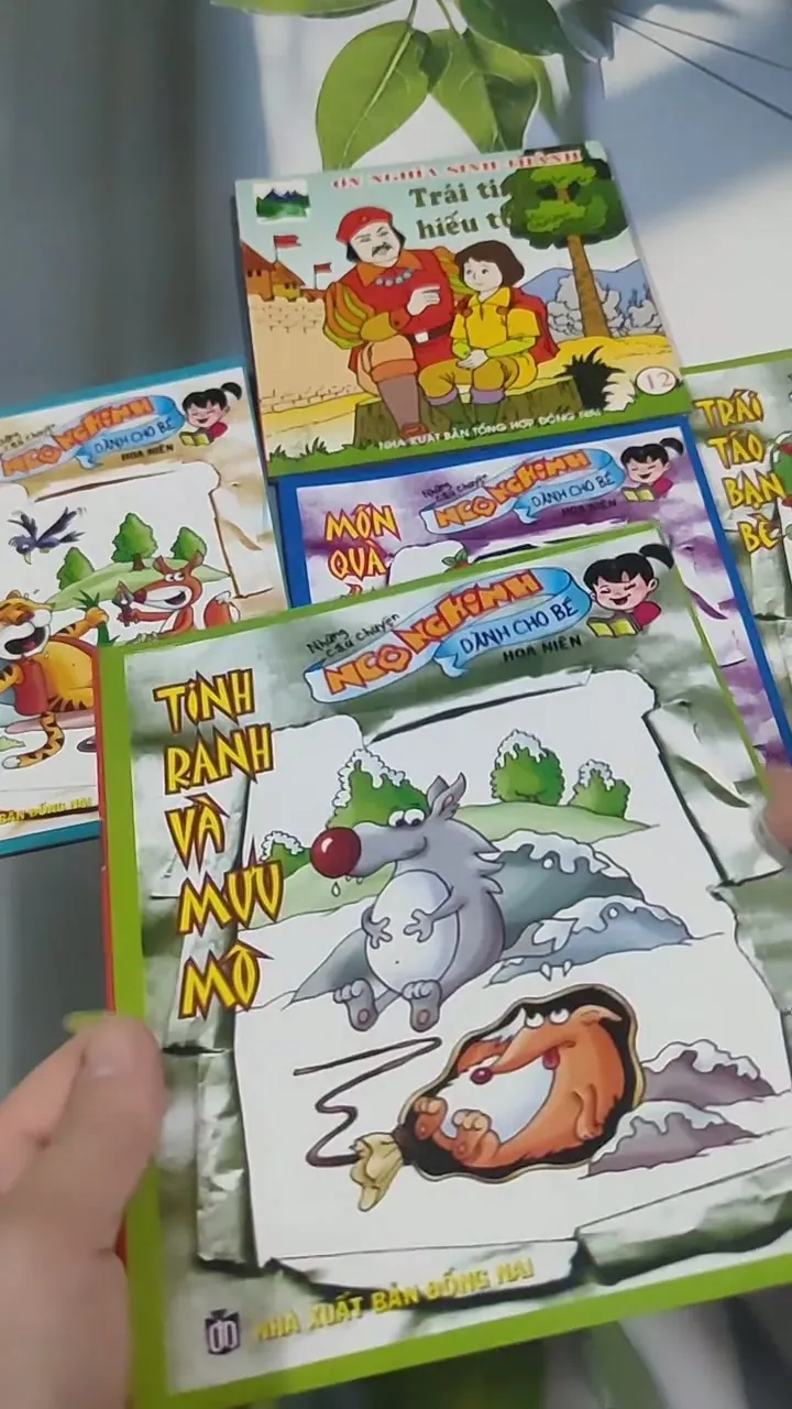 Combo Truyện Màu: Hổ Không Có Răng, Món Quà Của Lợn Con, Trái Táo Bạn Bè, Trái Tim Hiếu T 715655