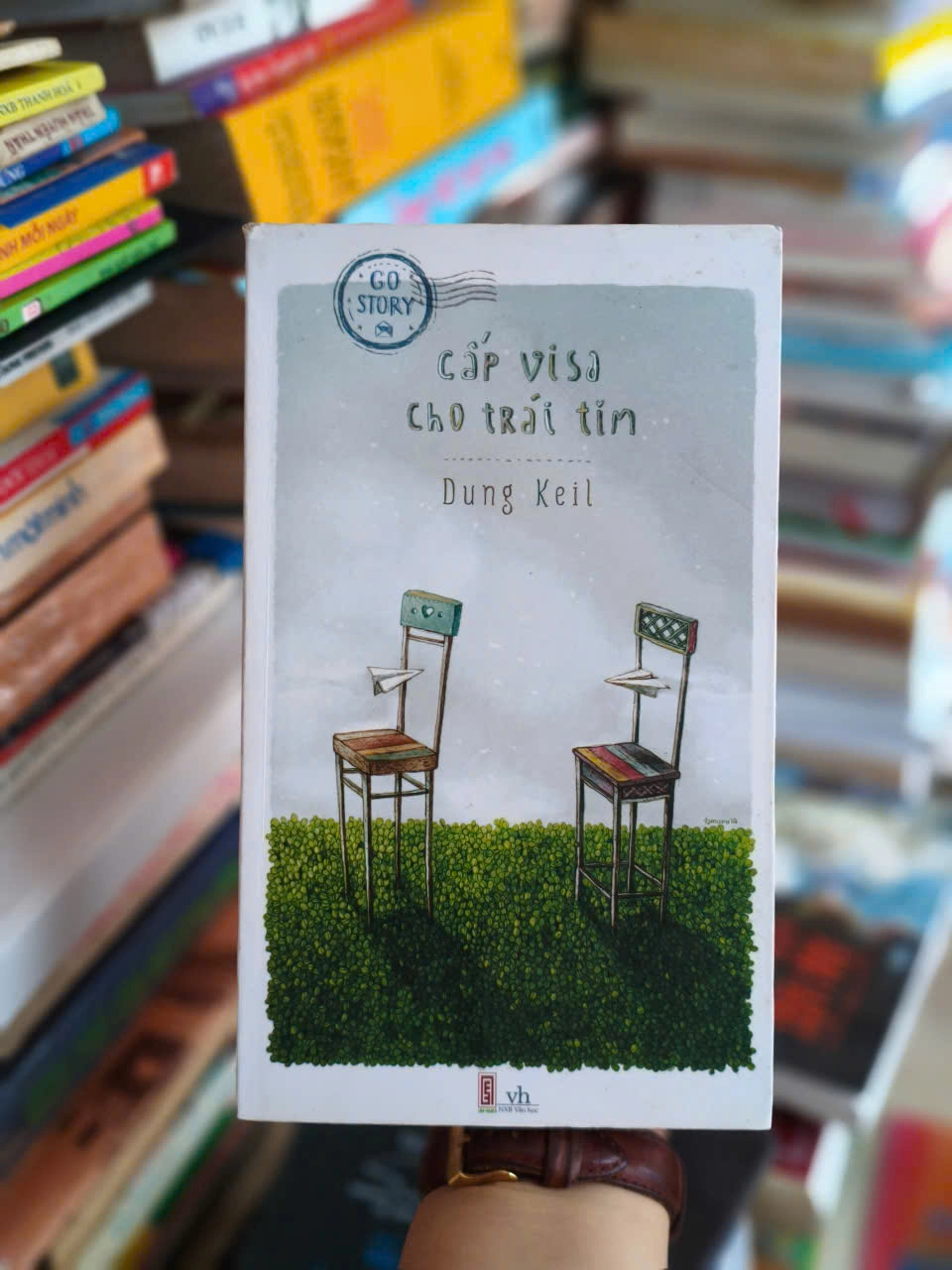 Cấp Visa Cho Trái Tim by  - Sách Book Cover - Ngọc Hiển Books