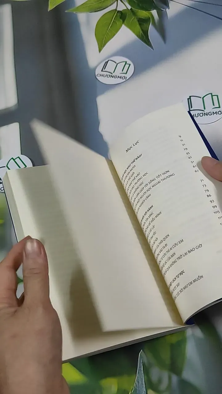 Tuổi Trẻ Đáng Giá Bao Nhiêu? - Rosie Nguyễn 787114