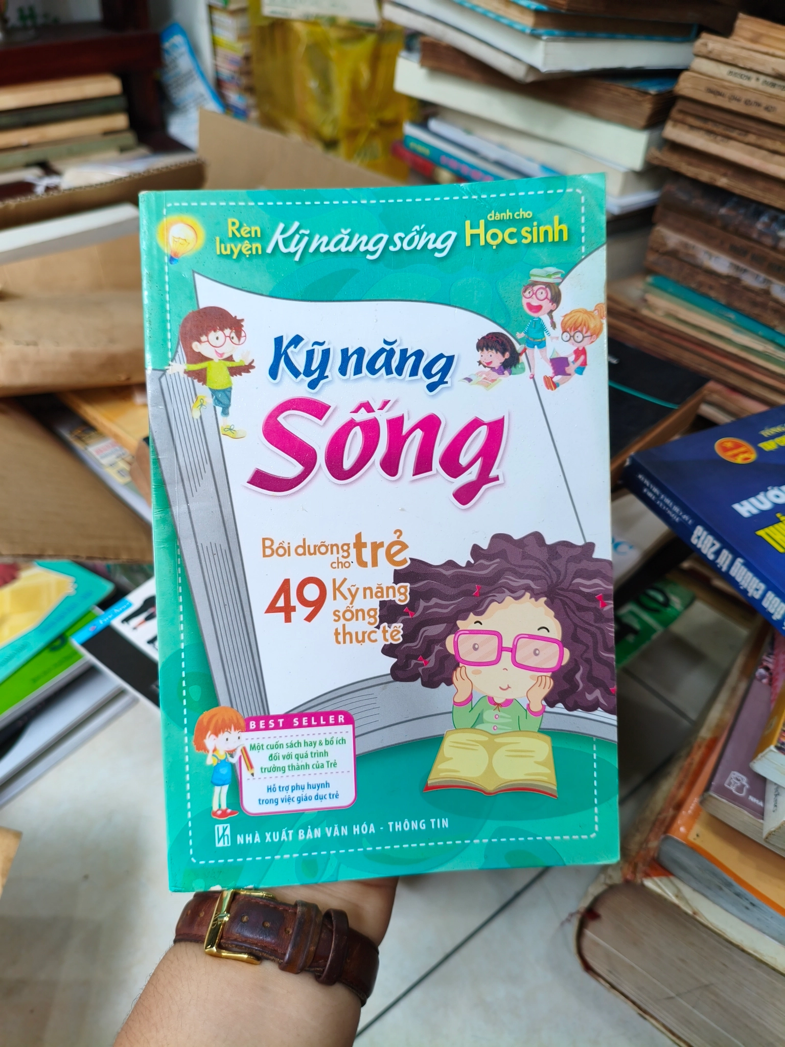 Kỹ năng sống 🌱 by  - Sách Book Cover - Ngọc Hiển Books