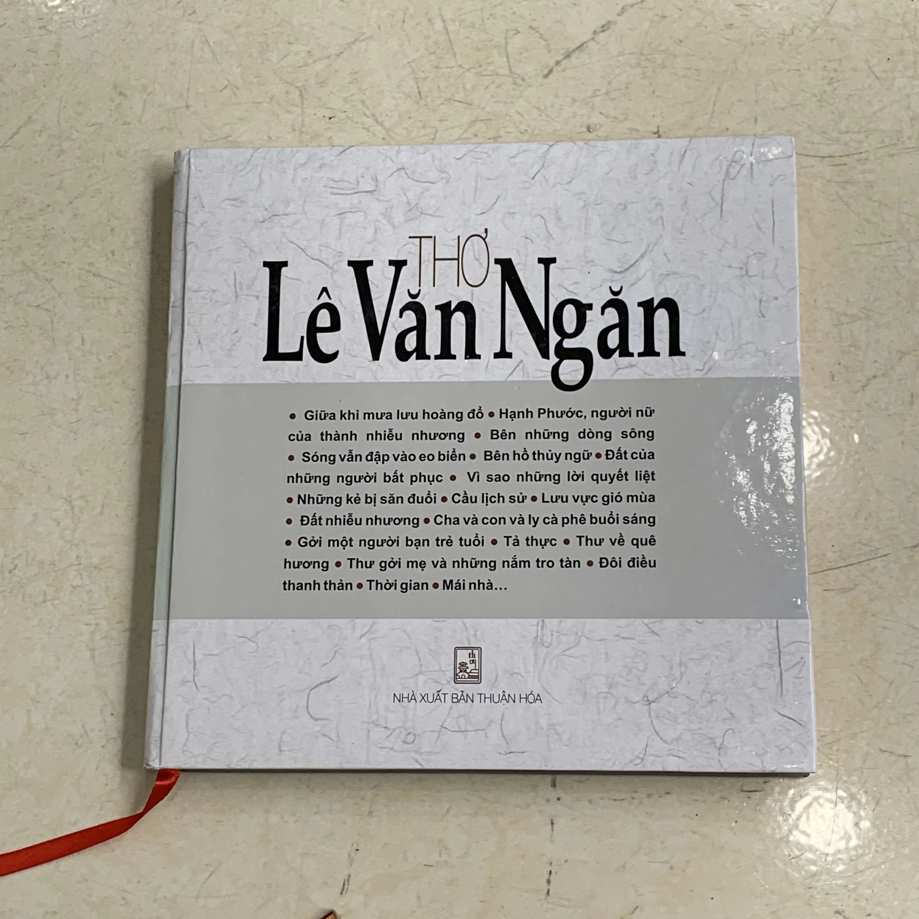 Thơ Lê Văn Ngăn 🐟 by  - Sách Book Cover - Ngọc Hiển Books