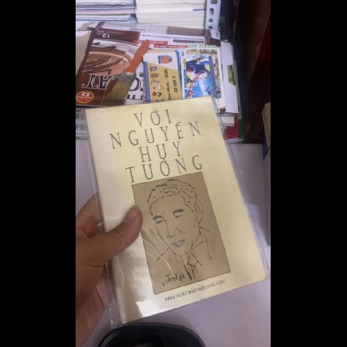 Với Nguyễn Huy Tưởng    
