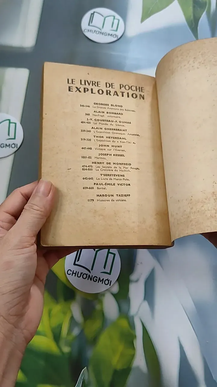 [XƯA] Une cloche pour Adano (1945) - John Hersey 754463