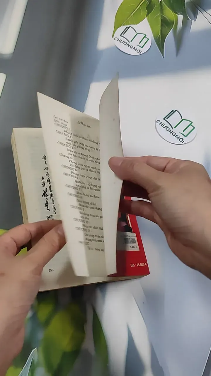 [XƯA] Nghệ Thuật Sử Dụng Màu Sắc Trong Cuộc Sống (1999) - Đào Đăng Trạch Thiên 776167