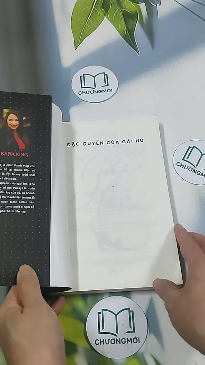 Đặc quyền của gái hư - Kara King 694980