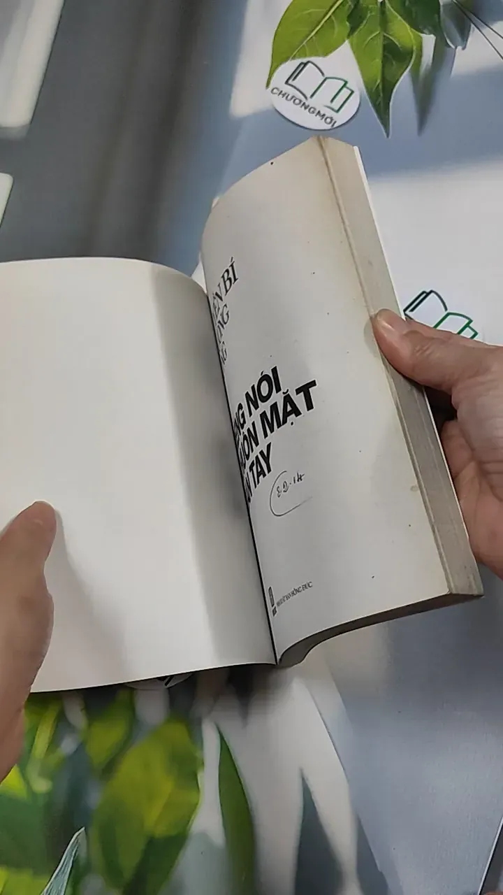 Huyền Bí Phương Đông Tiếng Nói Khuôn Mặt Bàn Tay - Thái Uyên & Vũ Đức 776123