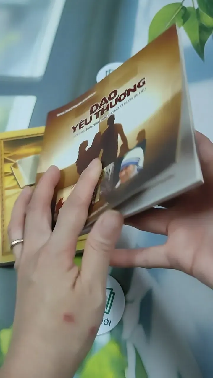 Combo: Kinh Thánh Thật Sự Dạy Gì, Đạo Yêu Thương 727295