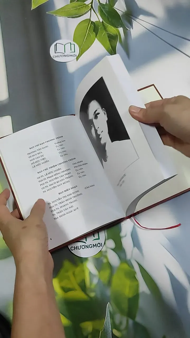 Ngô Gia Tự - Tiểu Sử 750820