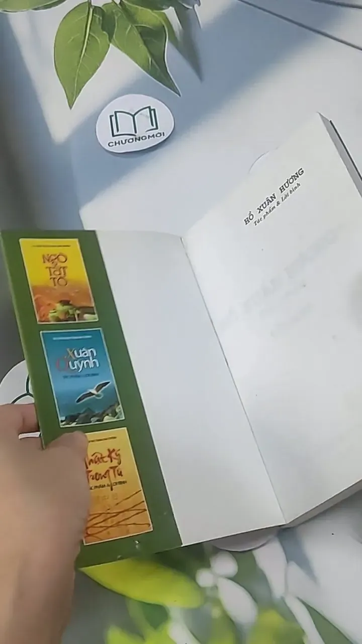 Hồ Xuân Hương Tác Phẩm & Lời Bình - Hồ Xuân Hương 705567