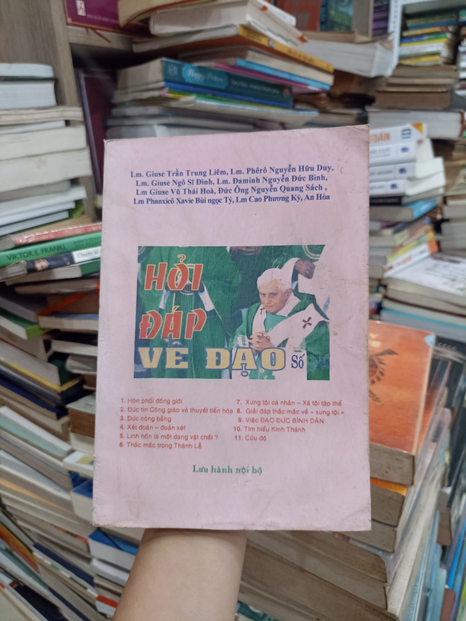 Hỏi Đáp Về Đạo - Số 10 🌻 by  - Sách Book Cover - Ngọc Hiển Books