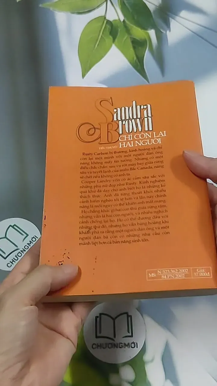 Chỉ còn lại hai người - Sandra Brown 695000