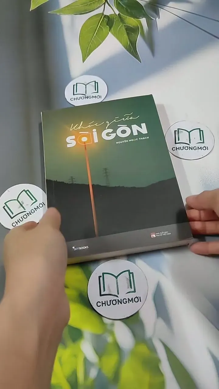 Khóc Giữa Sài Gòn - Nguyễn Ngọc Thạch 714340