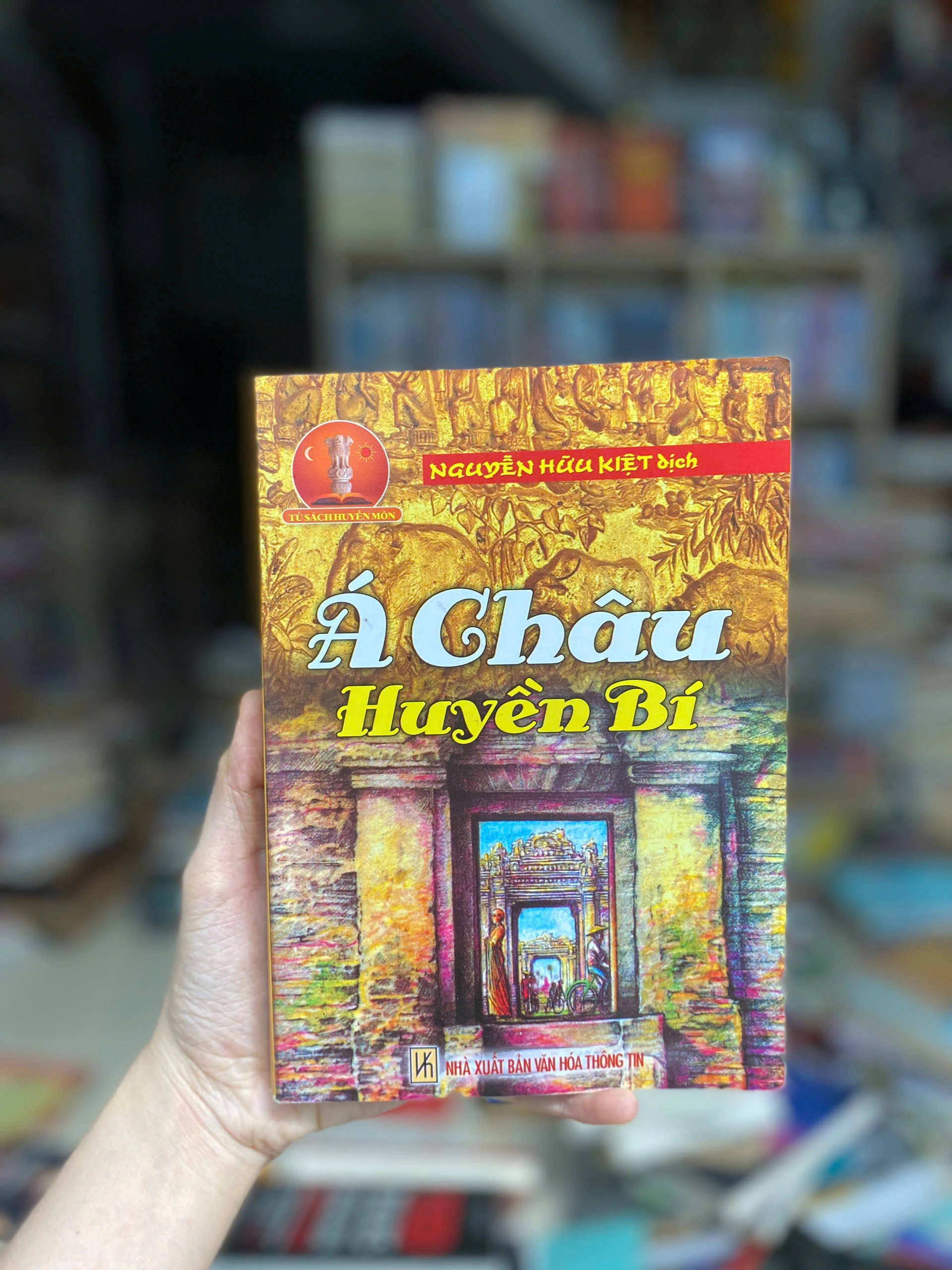 Á Châu Huyền Bí - Nguyễn Hữu Kiệt by  - Sách Book Cover - Ngọc Hiển Books