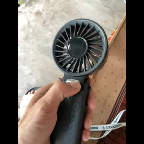 Quạt gió mini cầm tay cũ cầm chắc tay quạt siu mát