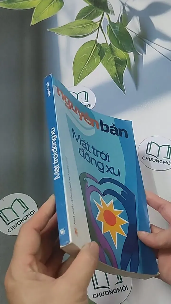 Mặt trời đồng xu - Nguyễn Bản 694916