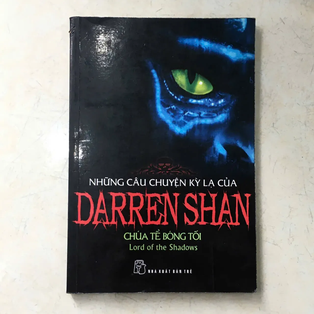 Chúa Tể Bóng Tối by  - Sách Book Cover - Ngọc Hiển Books