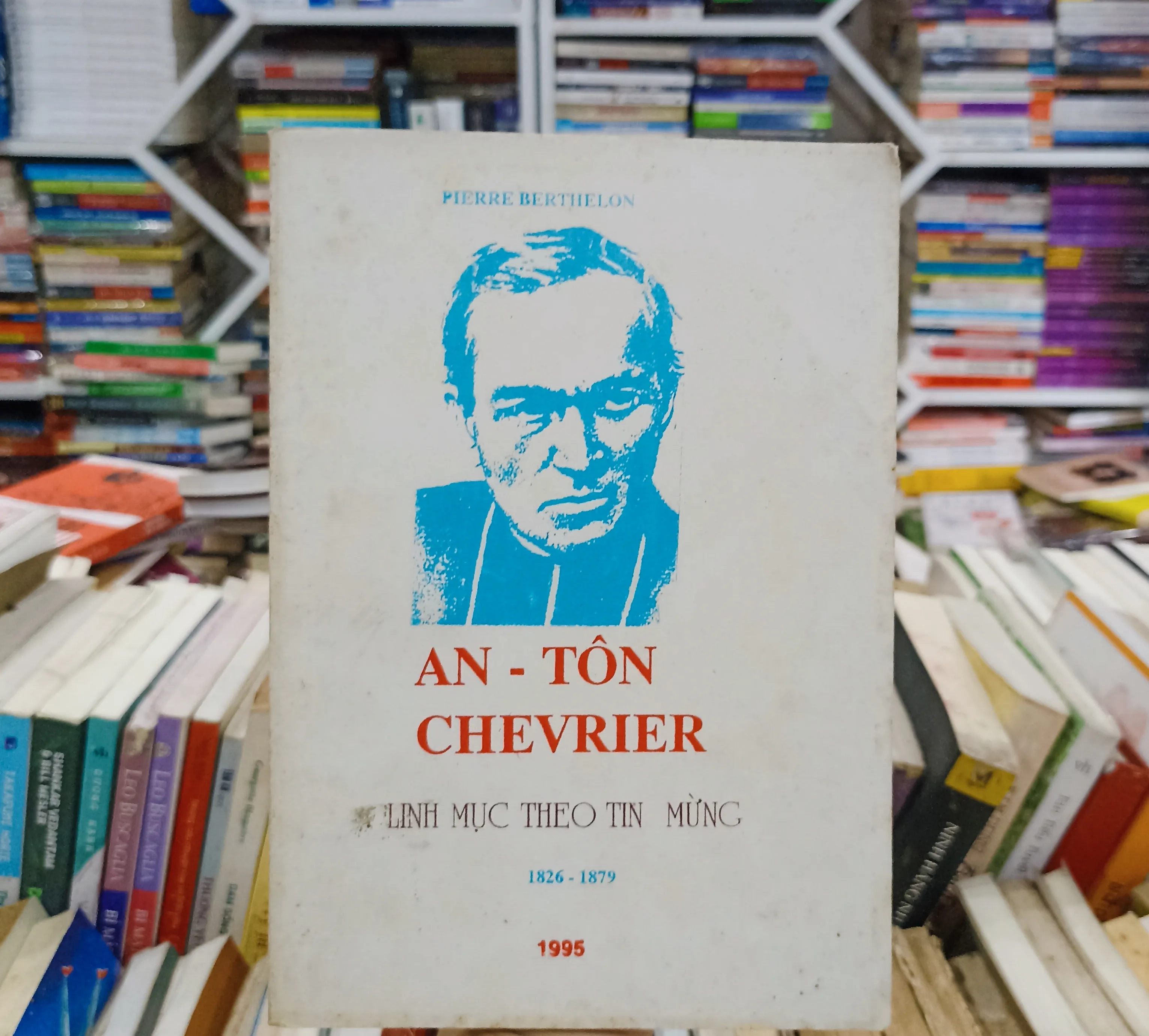 An - Tôn Chevrolet 🌻 by  - Sách Book Cover - Ngọc Hiển Books