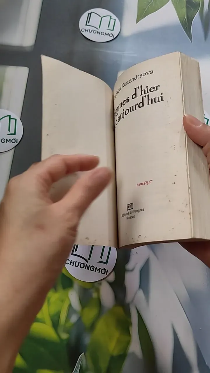 [MIỄN PHÍ BỌC SÁCH] [XƯA] Femmes d'hier et d'aujourd'hui (1984) - L. Kouznétsova 754465