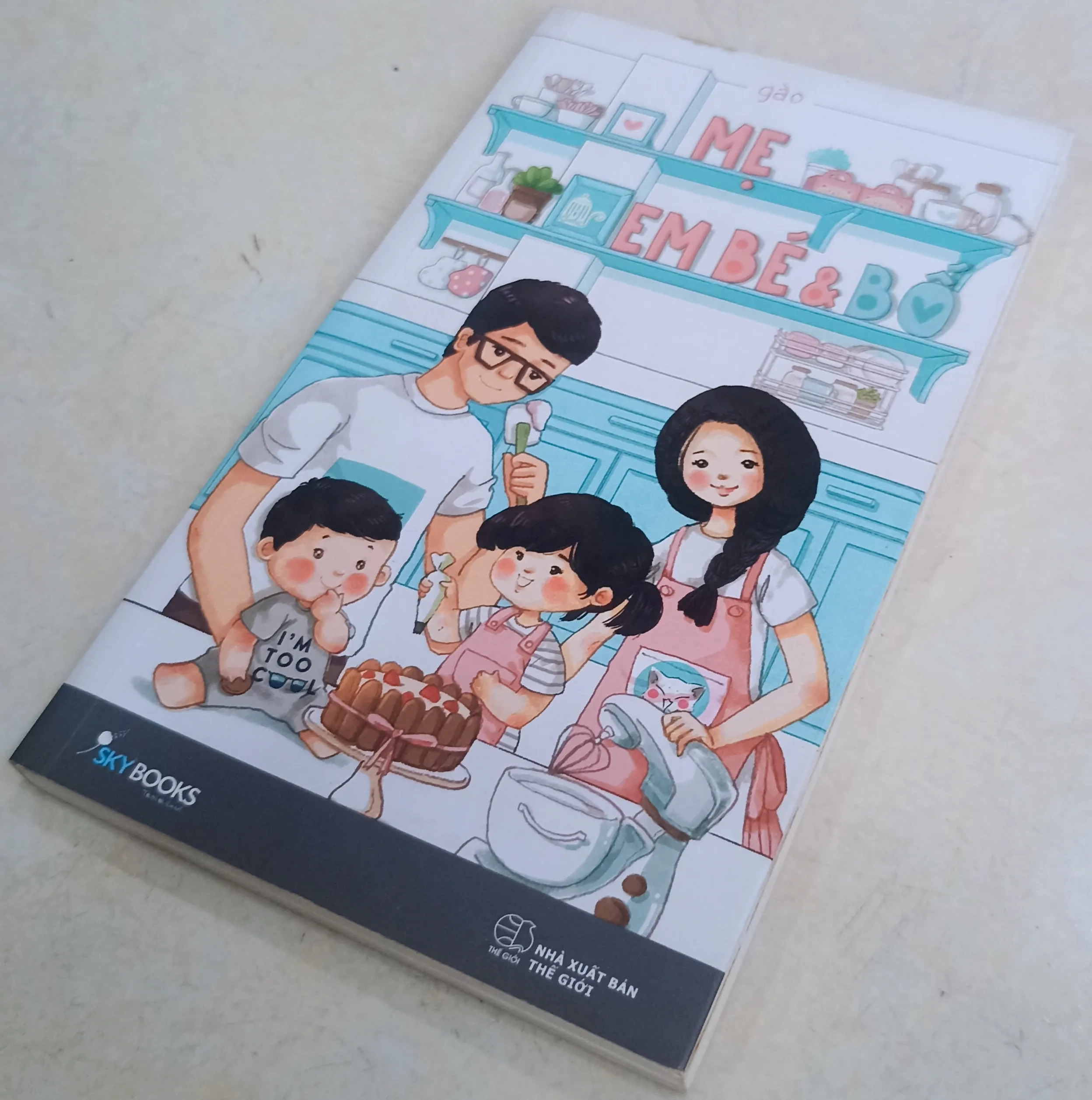 Mẹ em bé & bố 🌻