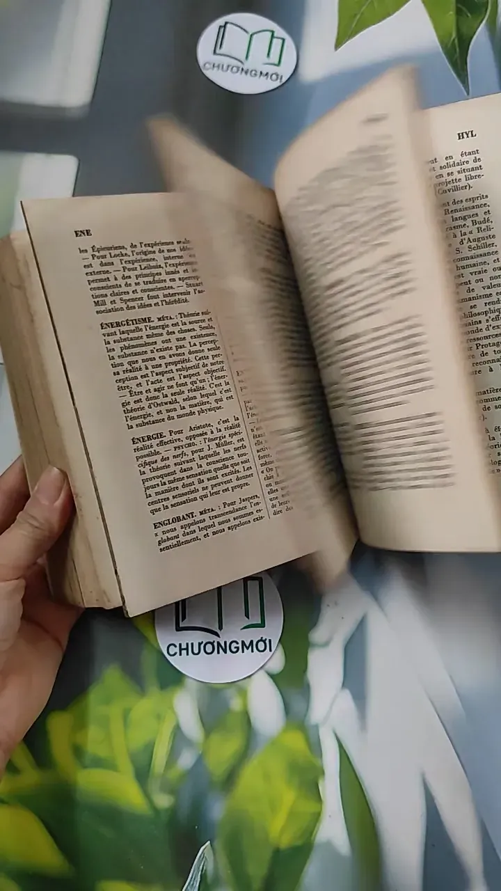 [MIỄN PHÍ BỌC SÁCH] [XƯA] Dictionnaire Illustré des Philosophes (1962) 754501