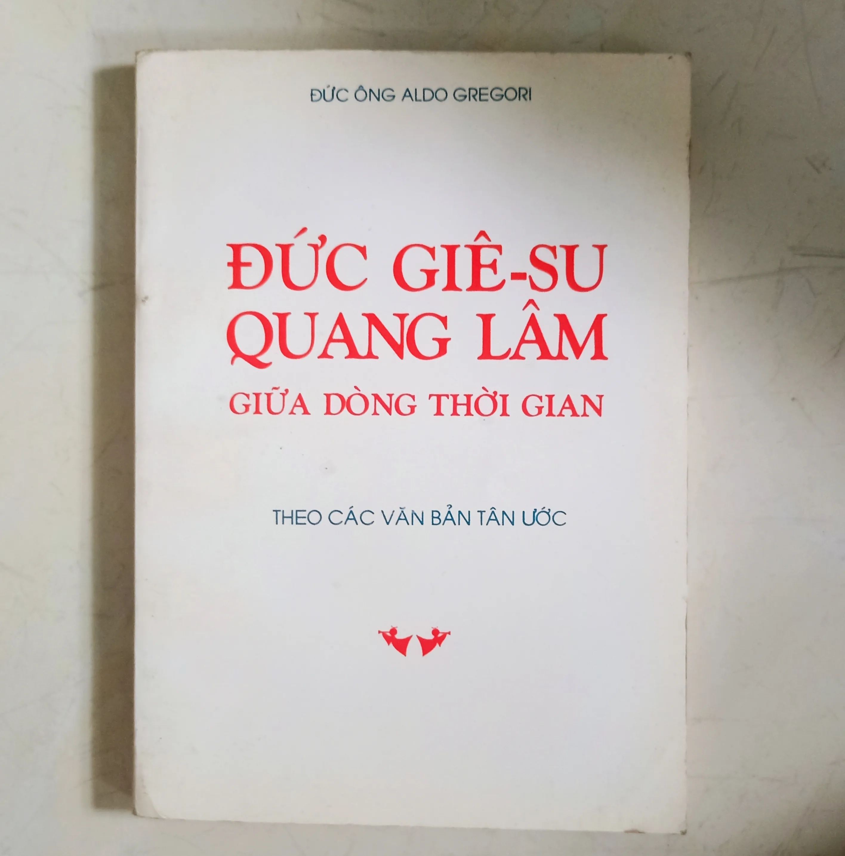 Đức Giê-su quang lâm giữa dòng thời gian 🌻 by  - Sách Book Cover - Ngọc Hiển Books