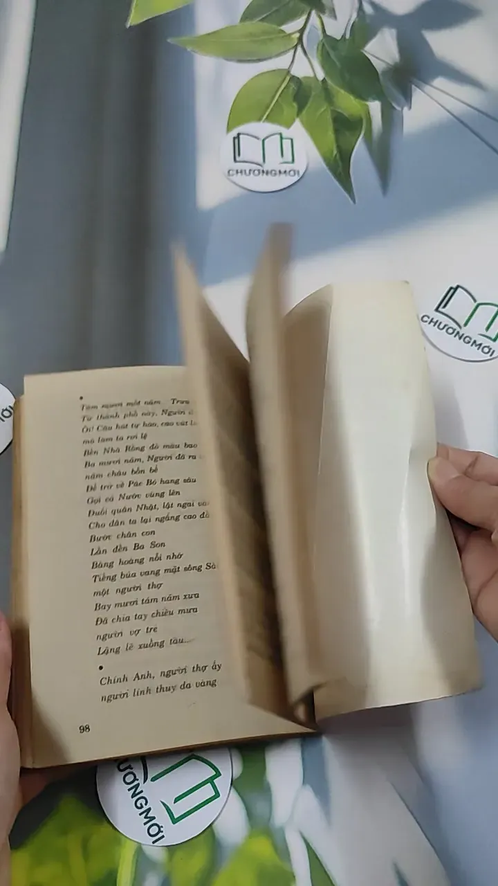 [MIỄN PHÍ BỌC SÁCH] [XƯA] Tuổi Trẻ Bác Tôn, Bác Tôn Với Tuổi Trẻ  (1998) 776048