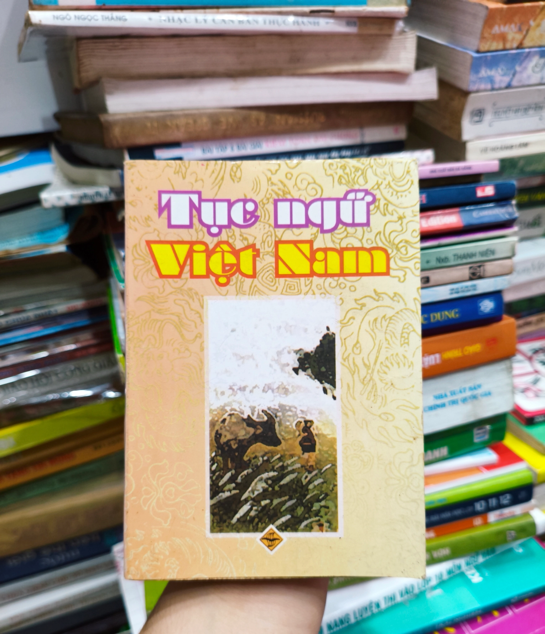 Tục ngữ Việt Nam mini 🌱 by  - Sách Book Cover - Ngọc Hiển Books