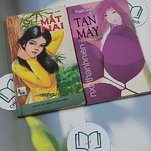 Combo: Mắt Nai, Tan Mây (Tủ Sách Lá Me)