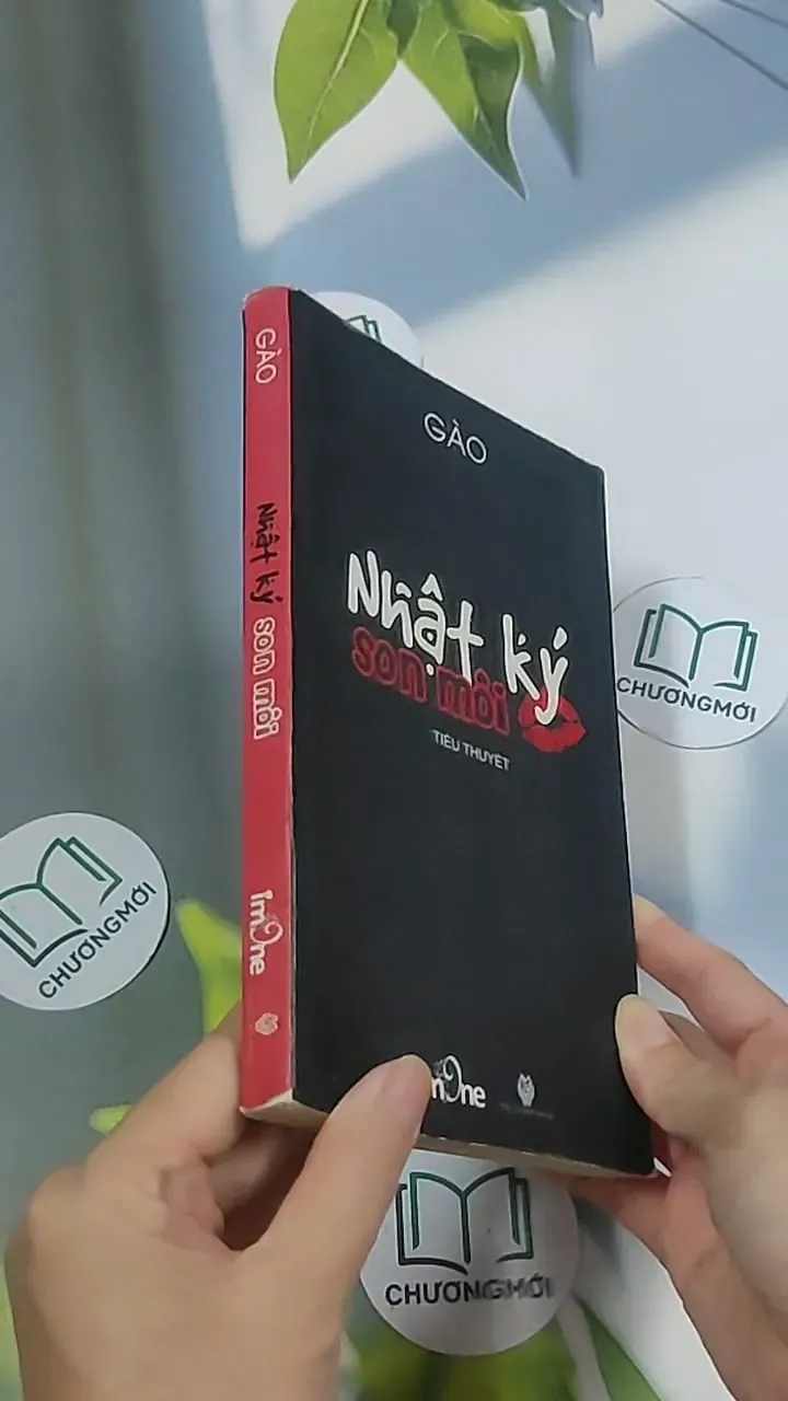 Nhật ký son môi - Gào 694988