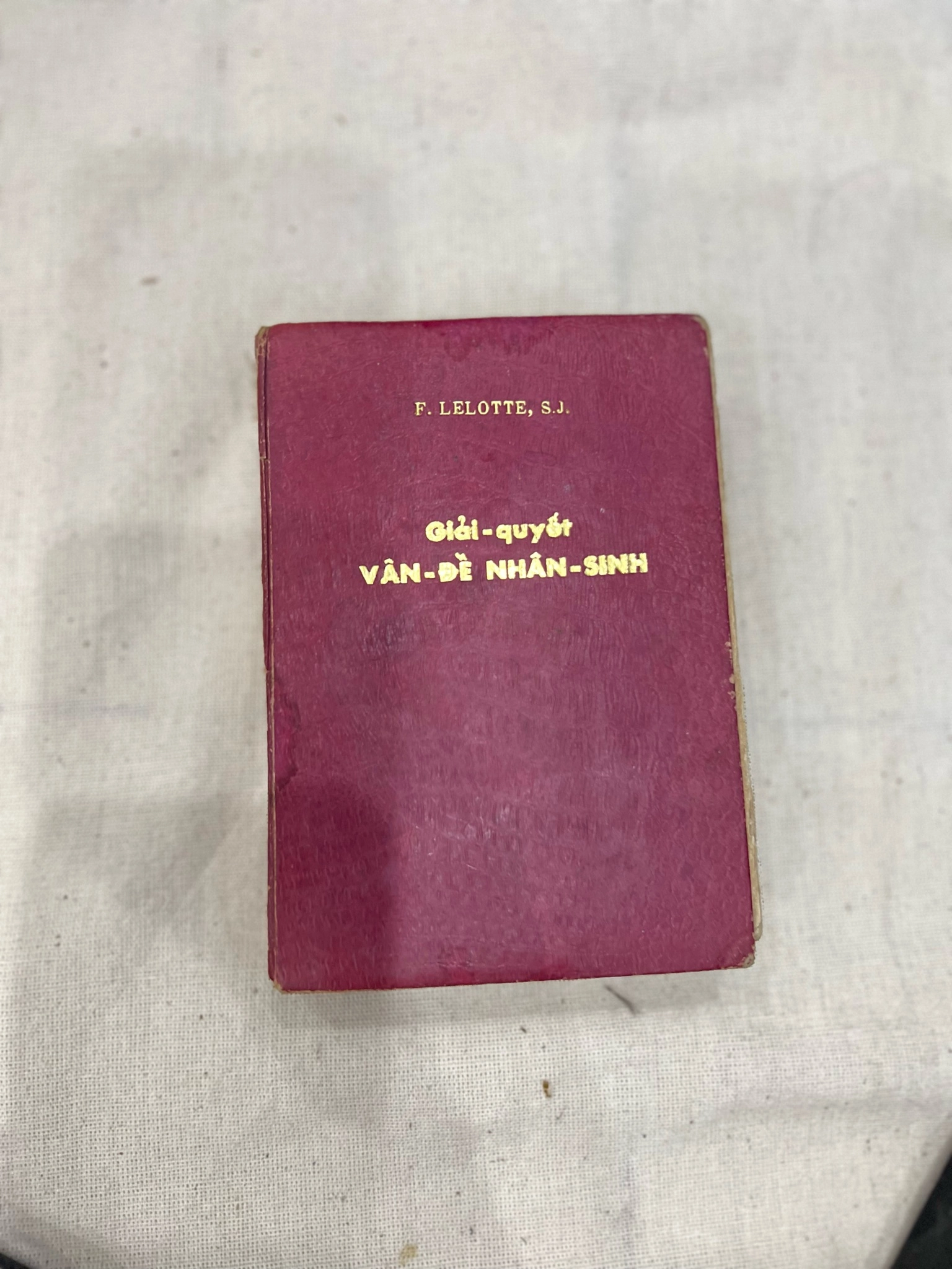 Cụ sách: Giải quyết vấn đề nhân sinh 1957 by  - Sách Book Cover - Ngọc Hiển Books