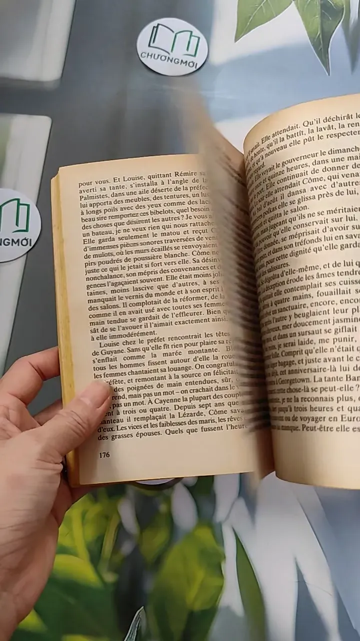 [XƯA] Ayez pitié du cœur des hommes (1992) - Eve de Castro 754443