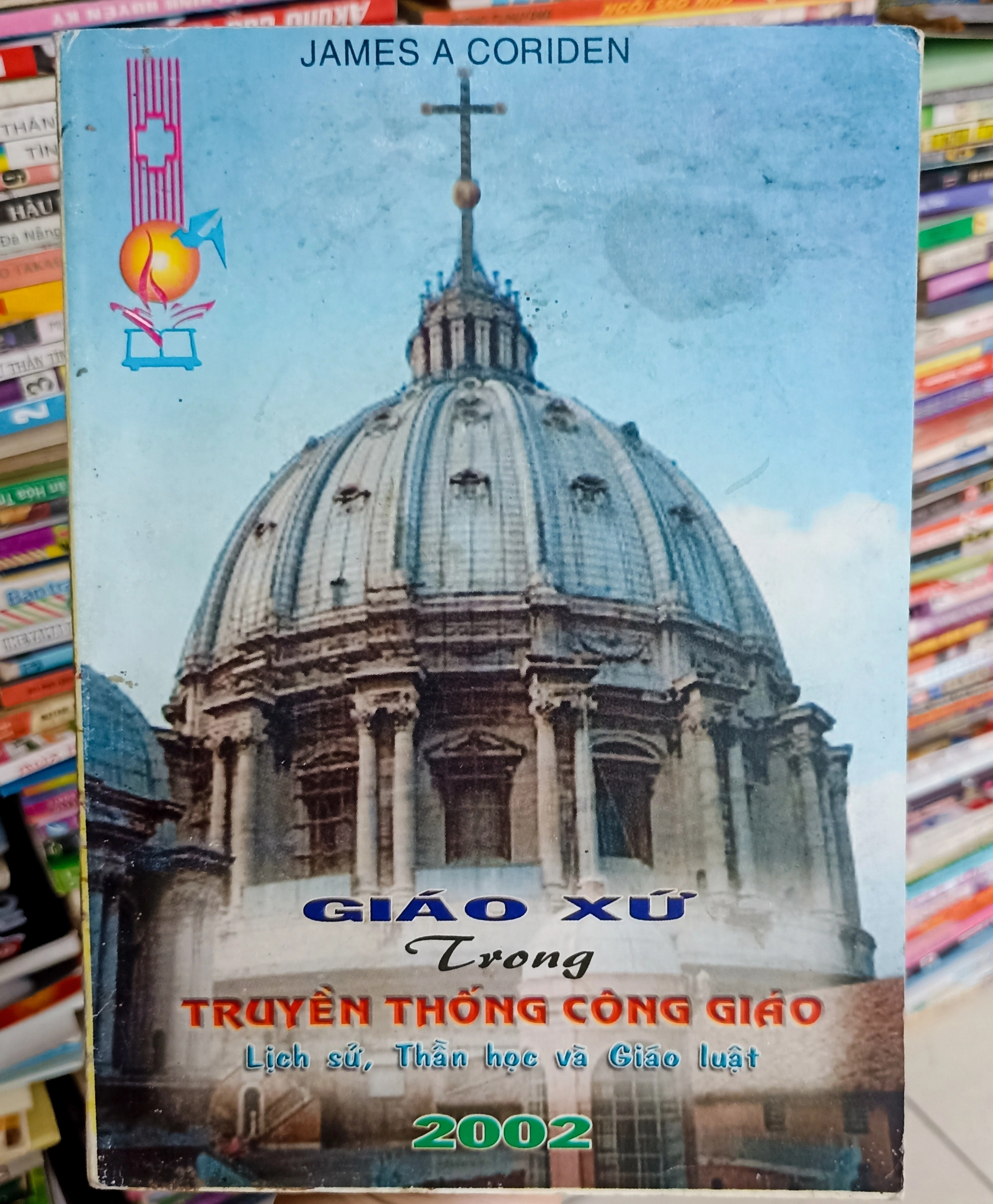 Giáo xứ trong truyền thống công giáo 🌻 by James A. Coriden - Sách Book Cover - Ngọc Hiển Books