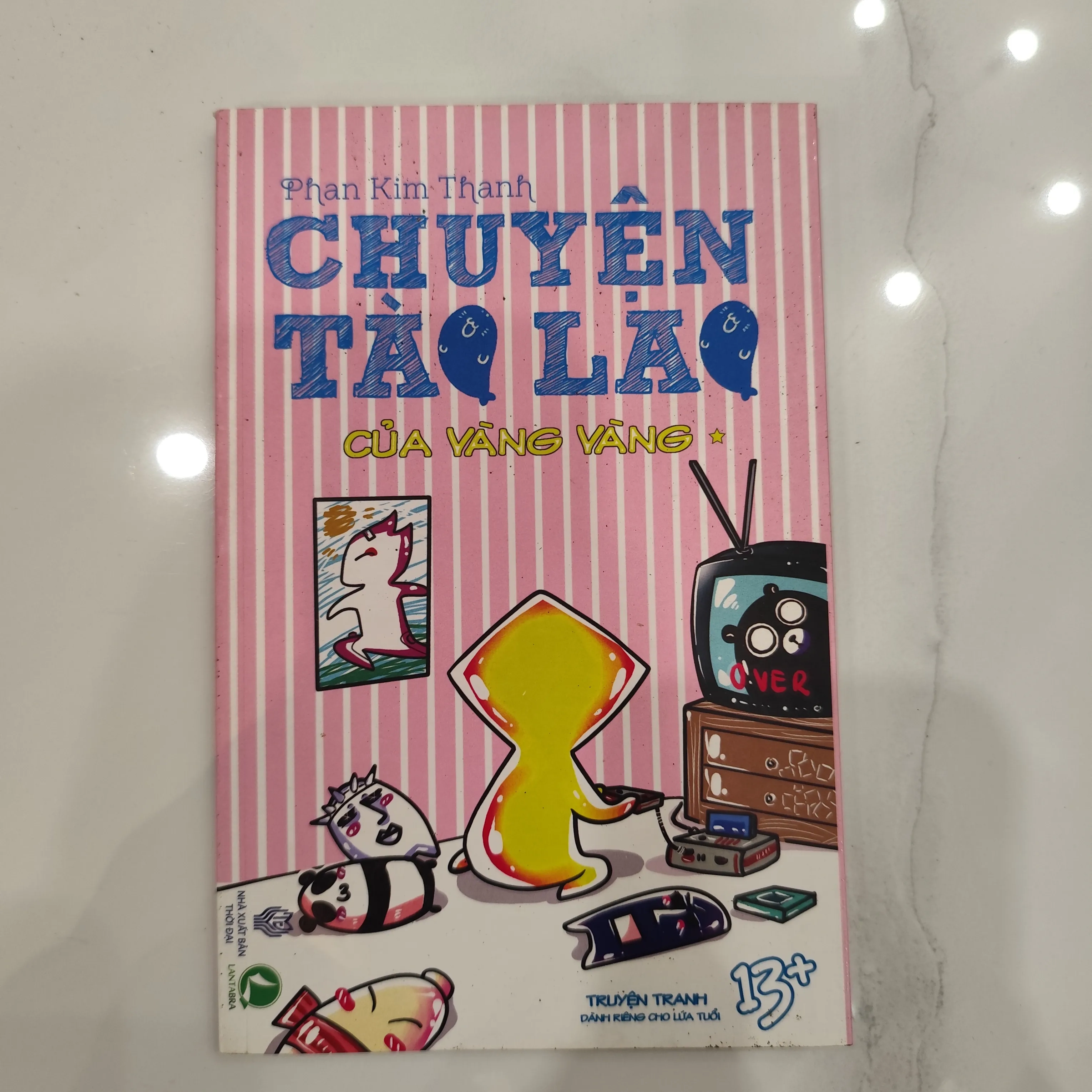 Chuyện tào lao của Vàng Vàng- Phan Kim Thanh by  - Sách Book Cover - Ngọc Hiển Books