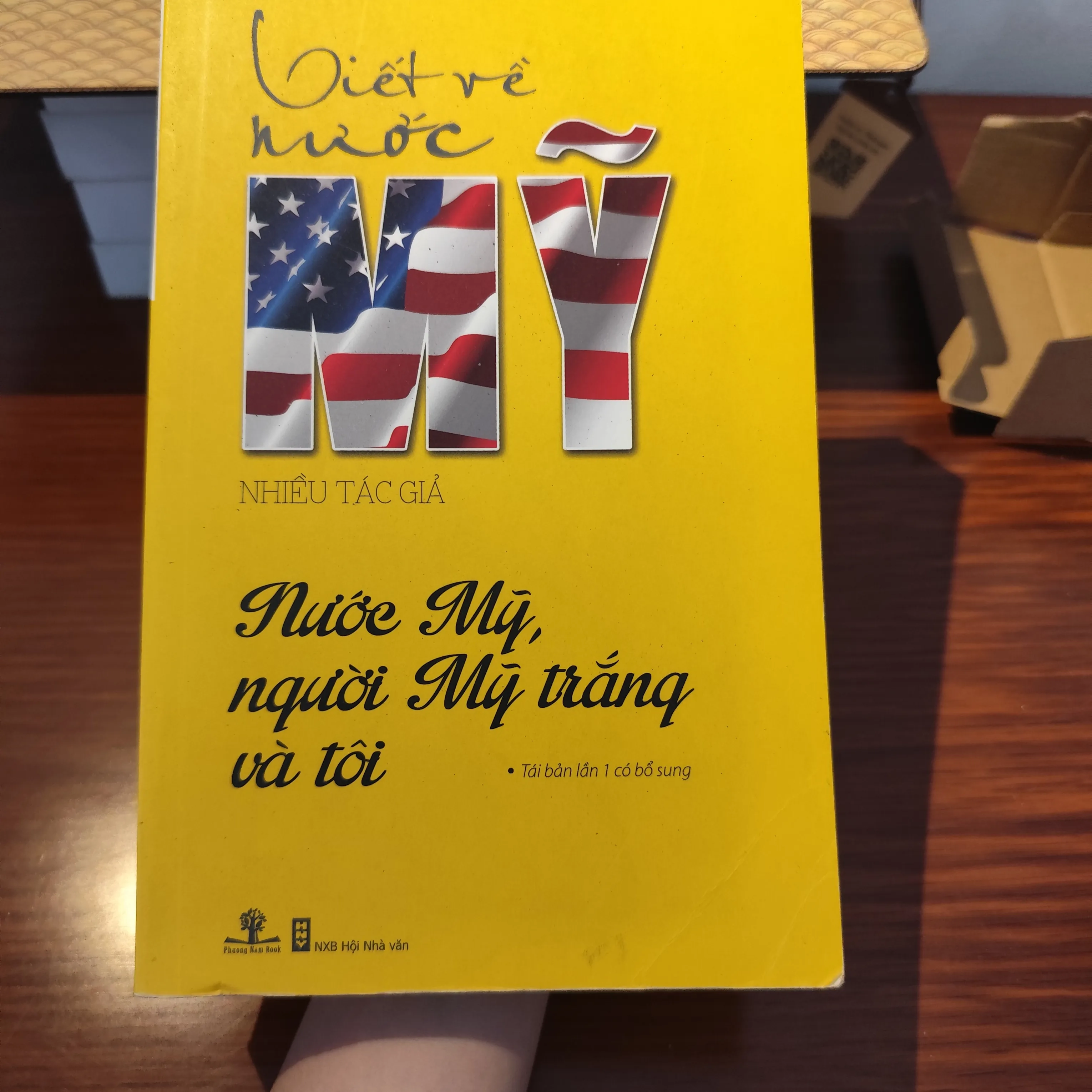 Biết về nước Mỹ- Nước Mỹ , người Mỹ trắng và tôi by  - Sách Book Cover - Ngọc Hiển Books