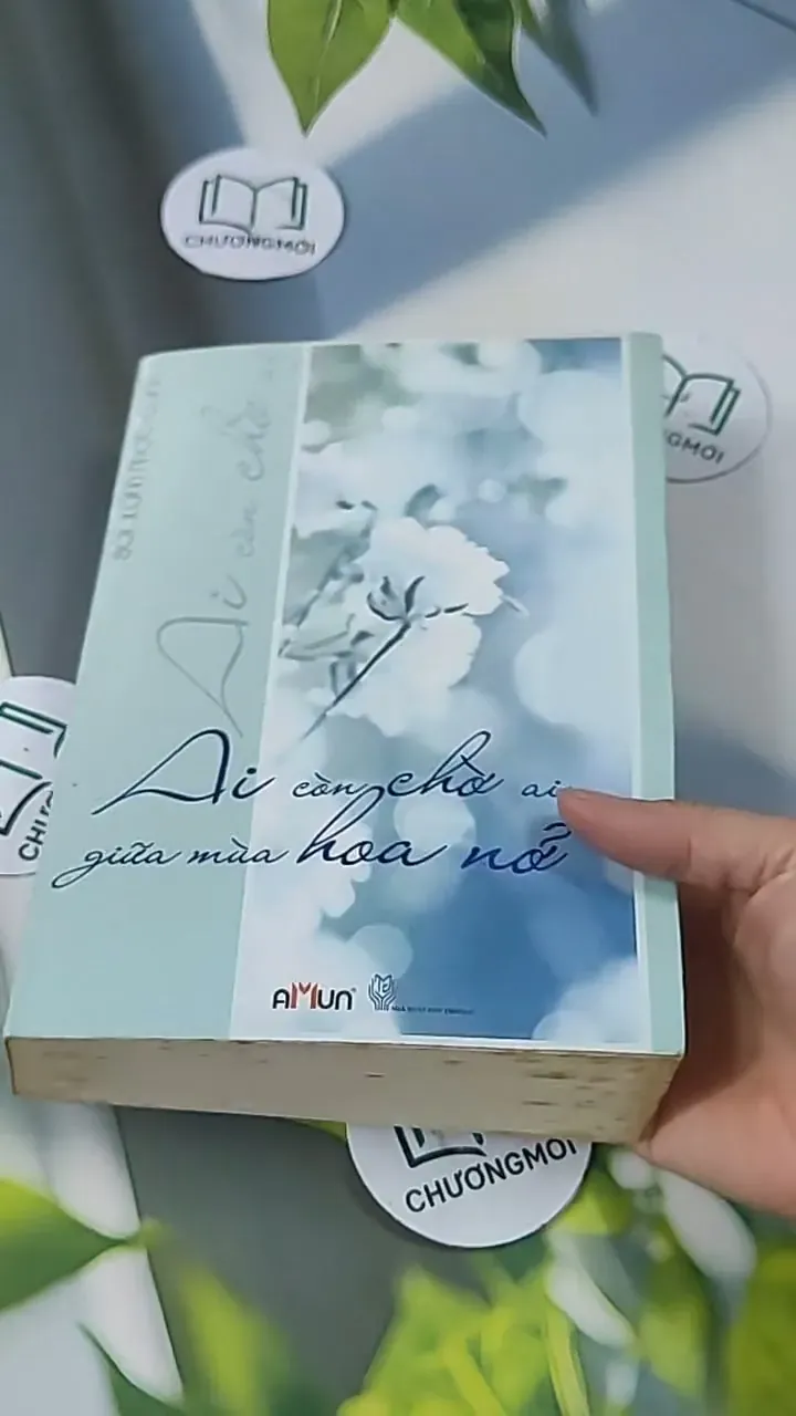 Ai Còn Chờ Ai Giữa Mùa Hoa Nở - Sói Xám Mọc Cánh 705627