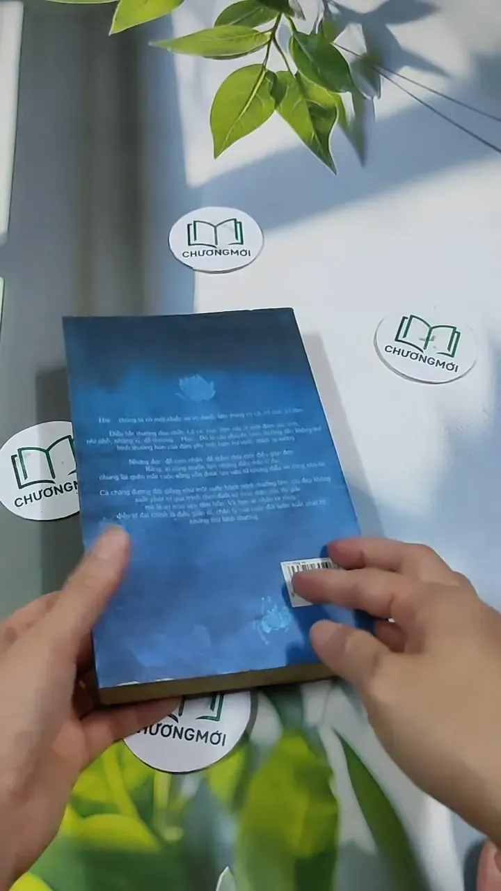 Vật Trong Ao - Na Chích Hồ Ly 705687