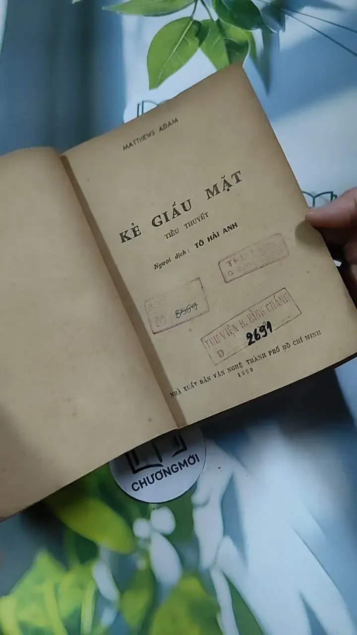 Kẻ Giấu Mặt - Matthews Adam 713890