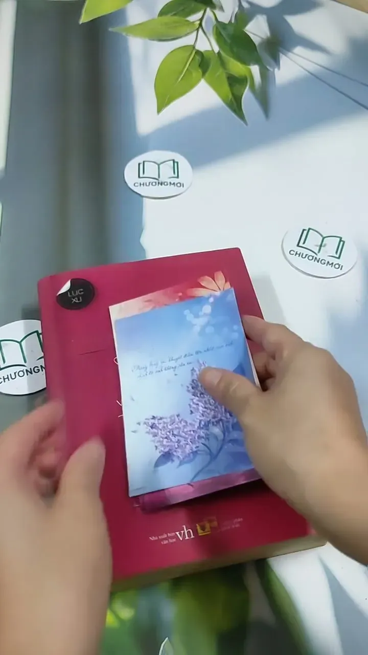 Đừng Nói Với Anh Ấy Tôi Vẫn Còn Yêu - Lục Xu 705707